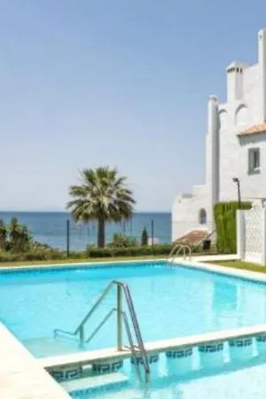 Playa Cristo Amazing Terrace Apartment Estepona
