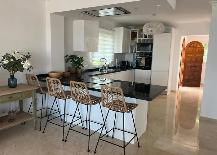 Playa Cristo Amazing Terrace Естепона