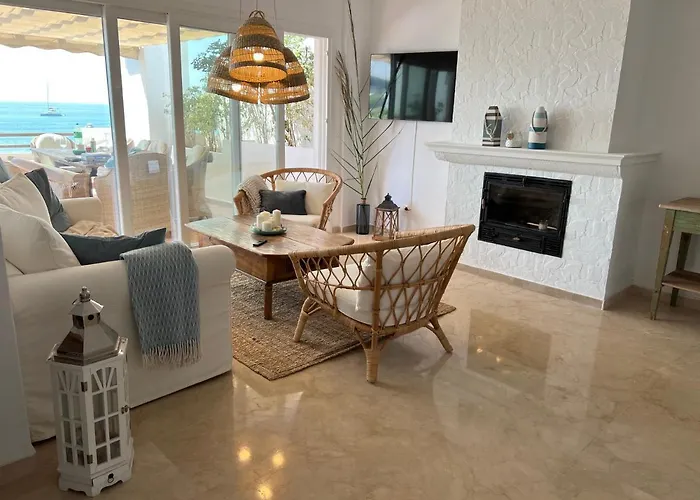 Playa Cristo Amazing Terrace Apartment Estepona