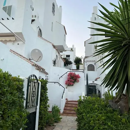 Playa Cristo Amazing Terrace Apartamento Estepona